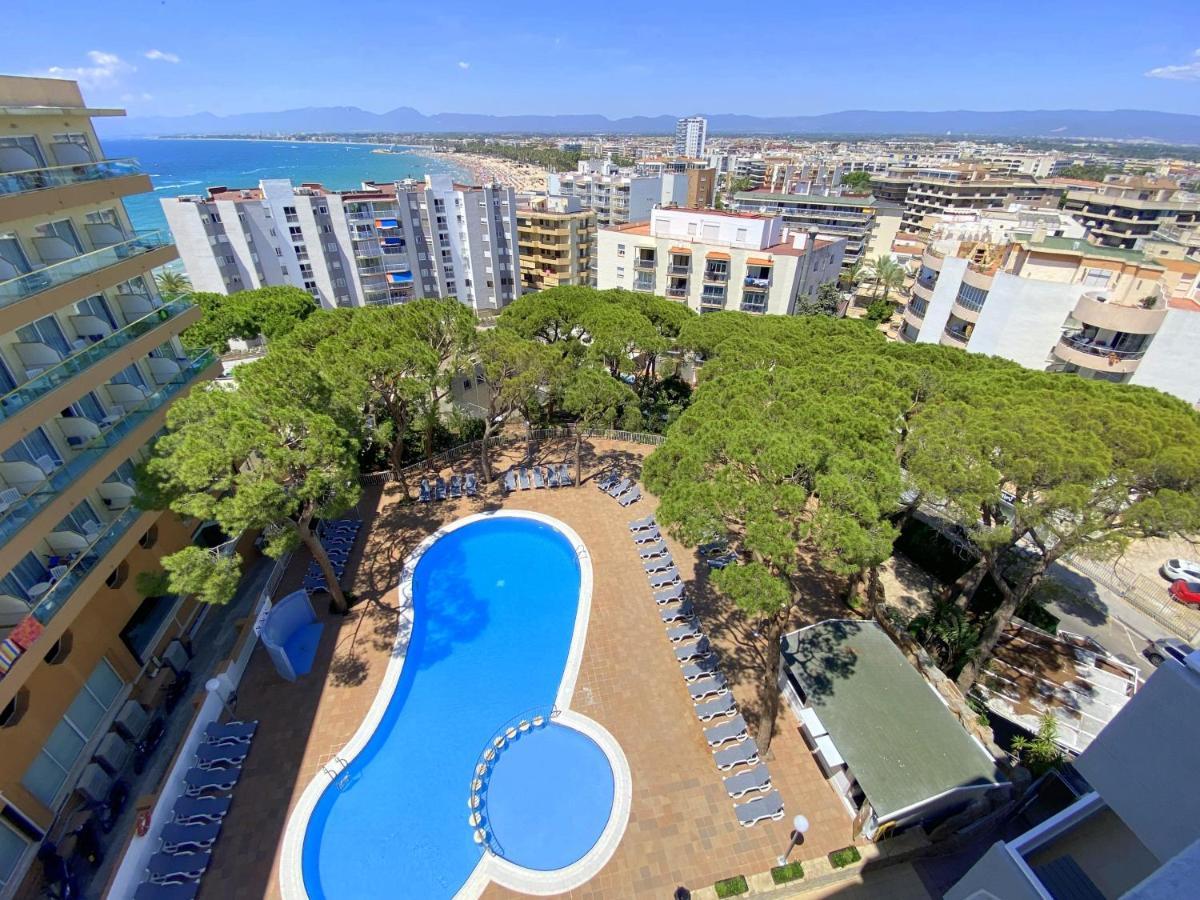 Rentalmar Blue Beach & Pool 萨洛 外观 照片